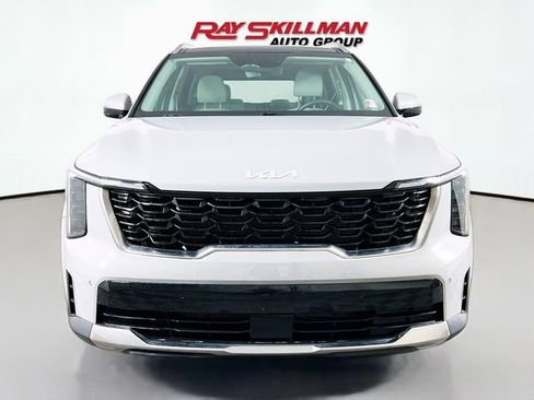 Used 2025 Kia Sorento S w/ Panoramic Sunroof Package FWD image 2