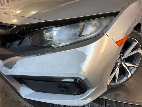 Used 2019 Honda Civic LX image 9