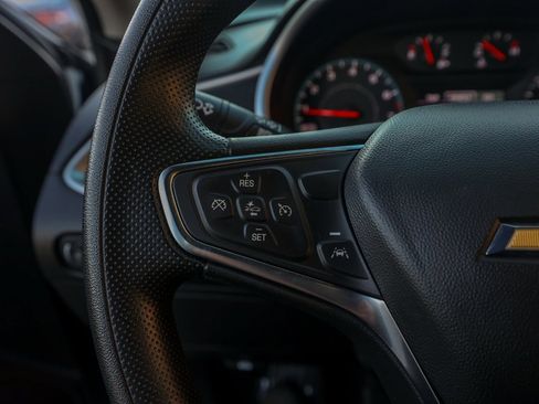 Used 2025 Chevrolet Malibu LT image 24