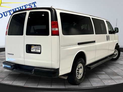 Used 2023 Chevrolet Express 3500 LS RWD image 7
