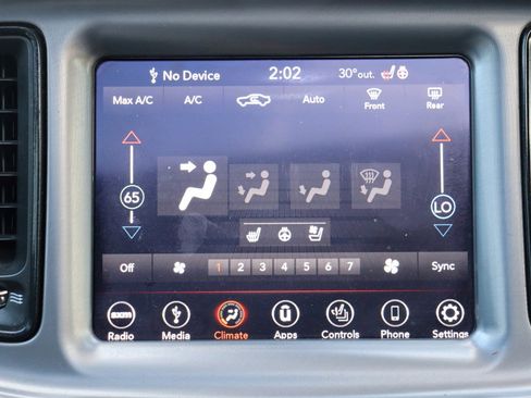 Used 2019 Dodge Challenger SXT w/ Plus Package image 33