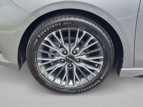 Used 2024 Kia Forte GT-Line w/ GT-Line Premium Package FWD image 22