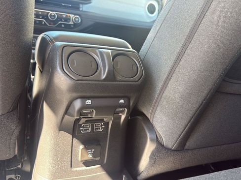 Certified 2024 Jeep Wrangler Unlimited Sahara AWD/4WD image 21
