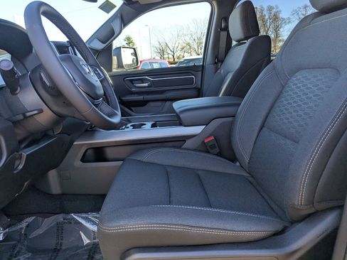 New 2026 RAM 1500 Big Horn AWD/4WD image 11