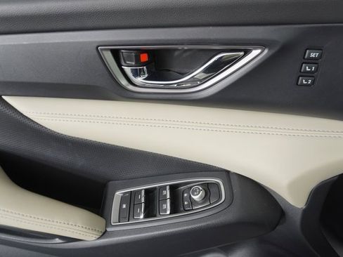 Used 2023 Subaru Ascent Limited image 20