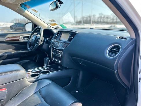 Used 2015 Nissan Pathfinder SL w/ SL Premium Package image 10