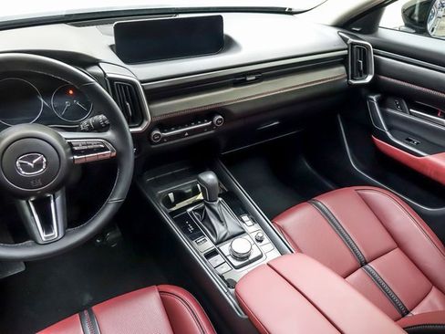 Used 2025 MAZDA CX-50 AWD 2.5 Hybrid w/ Premium Pkg image 14