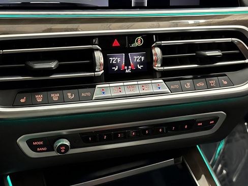 Certified 2022 BMW X5 xDrive40i w/ M Sport Package image 33