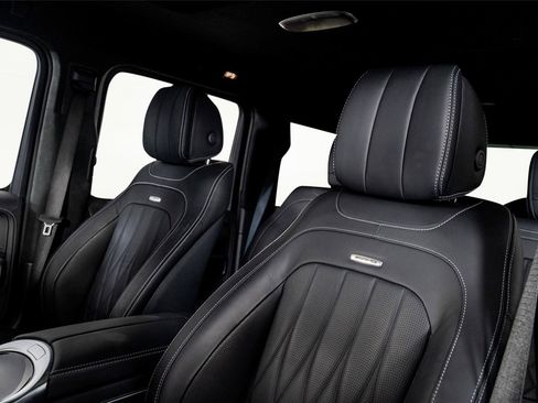Used 2025 Mercedes-Benz G 63 AMG 4MATIC image 3