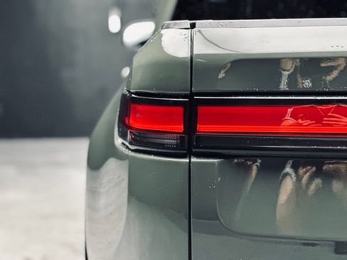 Used 2022 Rivian R1T Launch Edition AWD/4WD image 14