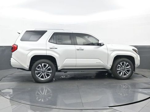 New 2026 Toyota 4Runner Limited AWD/4WD image 2