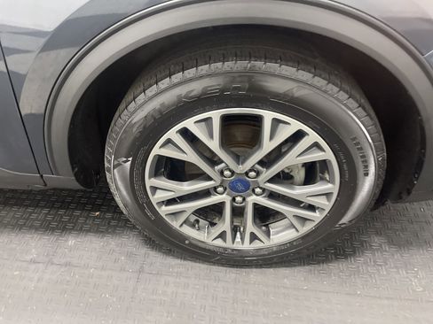 Used 2022 Ford Escape SEL w/ Technology Package image 28