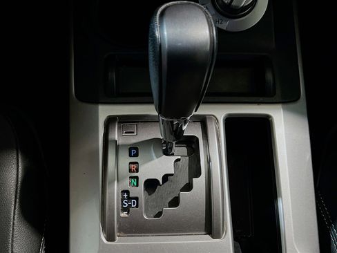 Used 2022 Toyota 4Runner SR5 Premium image 13