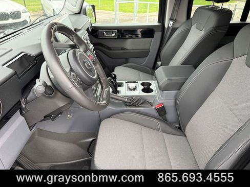 Used 2024 INEOS Grenadier AWD/4WD image 12