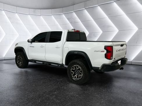Used 2024 Chevrolet Colorado ZR2 w/ ZR2 Convenience Package III image 6