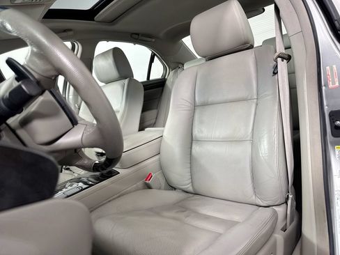 Used 2010 Acura RL AWD/4WD image 24