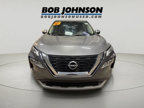 Used 2023 Nissan Rogue SV AWD/4WD image 8