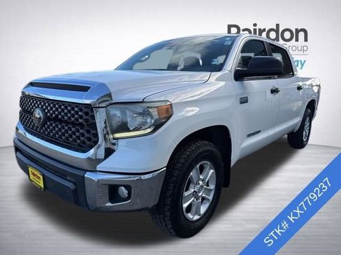 Used 2019 Toyota Tundra SR5 w/ SR5 Upgrade Package AWD/4WD image 3