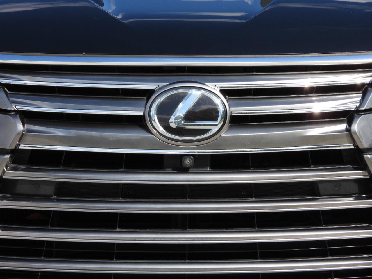 Used 2016 Lexus LX 570 4WD image 54