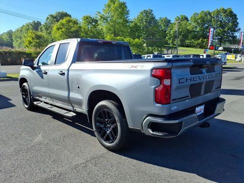 Used 2025 Chevrolet Silverado 1500 Custom w/ Rally Edition AWD/4WD image 6