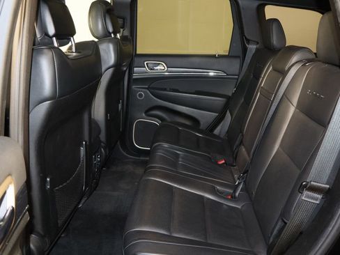 Used 2014 Jeep Grand Cherokee Summit image 16