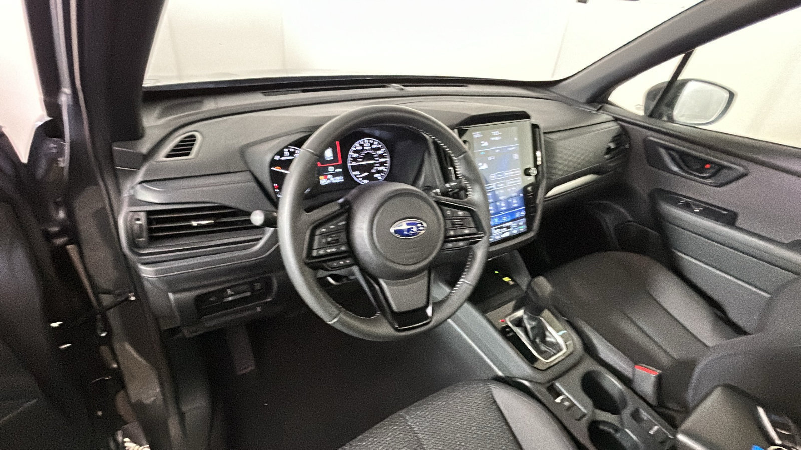 Used 2025 Subaru Forester Premium AWD/4WD image 16