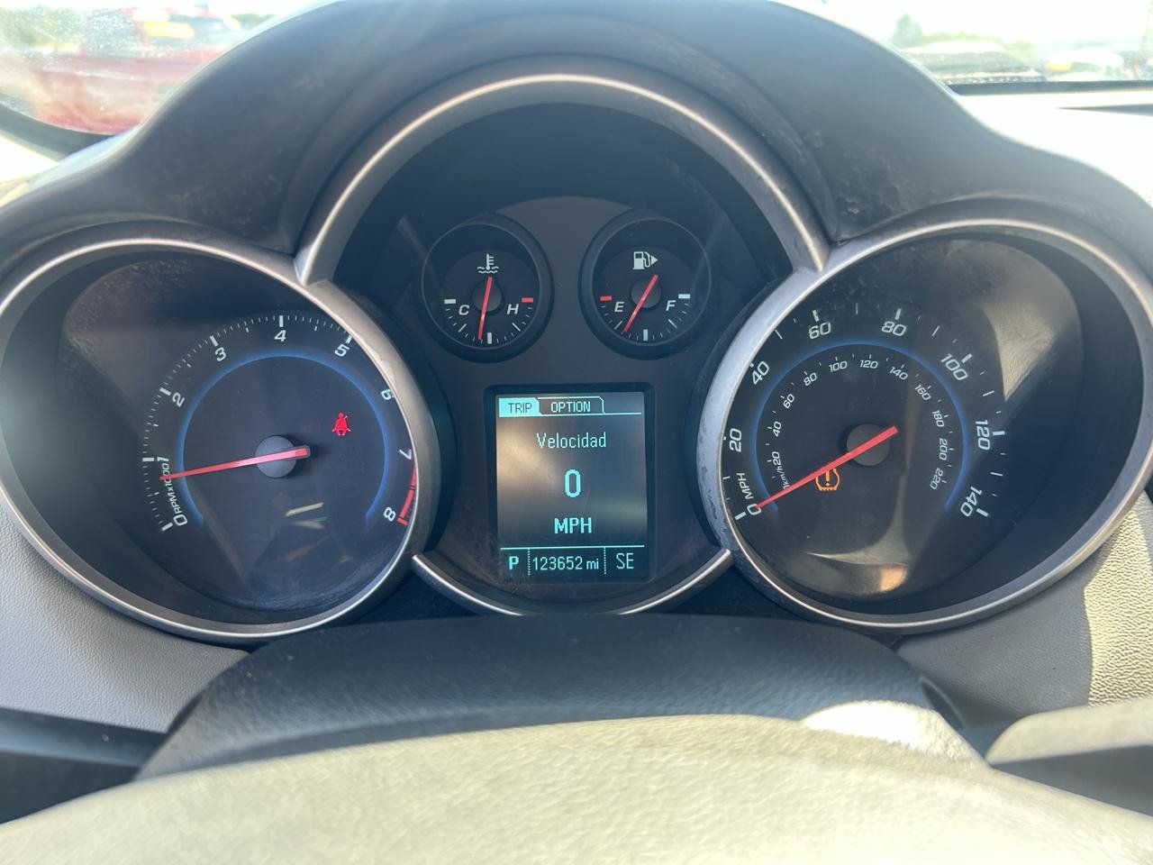 Used 2014 Chevrolet Cruze LS FWD image 20