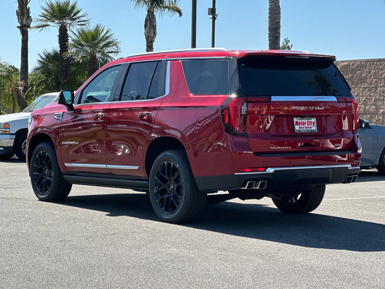 New 2026 GMC Yukon Denali w/ Sun & Power Step Package AWD/4WD image 6