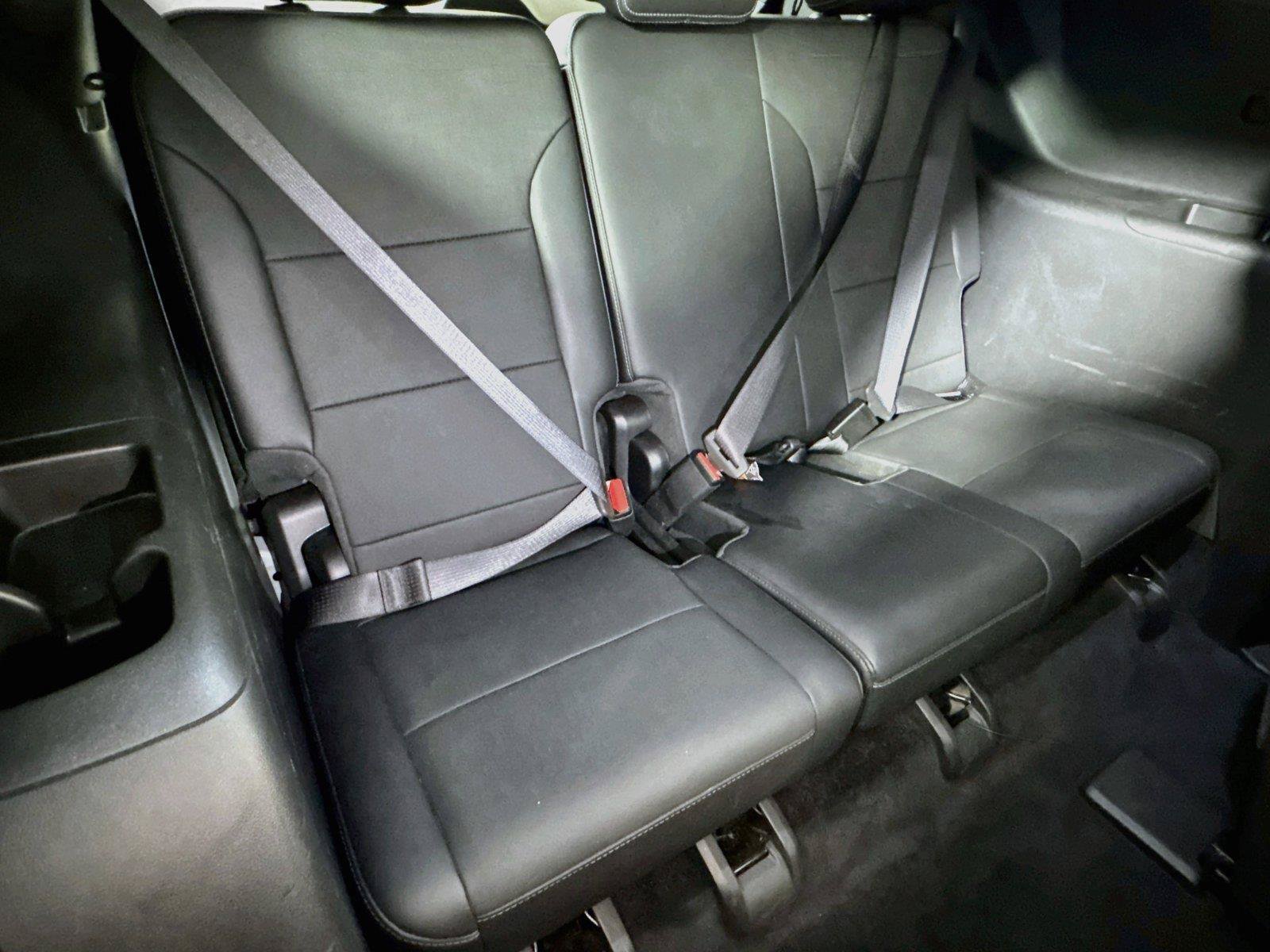 Used 2025 Buick Enclave Preferred FWD image 26