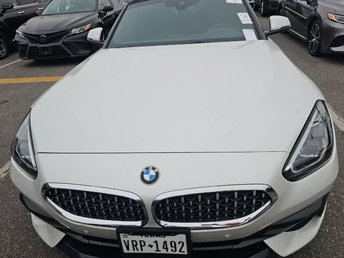 Used 2022 BMW Z4 sDrive30i w/ Driving Assistance Package RWD image 14