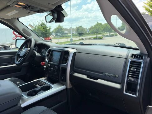 Used 2018 RAM 1500 Big Horn AWD/4WD image 27