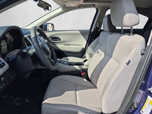Used 2017 Honda HR-V EX image 17