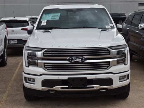 Used 2024 Ford F150 Platinum w/ Equipment Group 703A Plus AWD/4WD image 3
