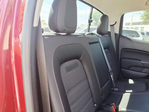 Used 2017 GMC Canyon SLE w/ All Terrain Package image 13