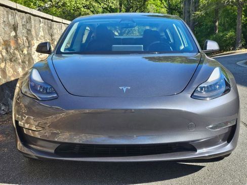 Used 2023 Tesla Model 3 Standard Range image 6