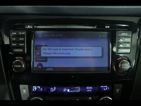 Used 2015 Nissan Rogue SV w/ SV Premium Package image 18