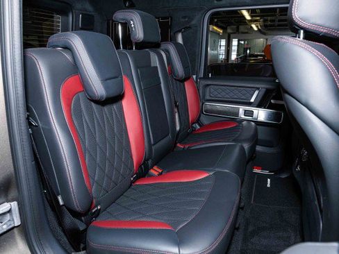 Used 2025 Mercedes-Benz G 63 AMG 4MATIC image 23