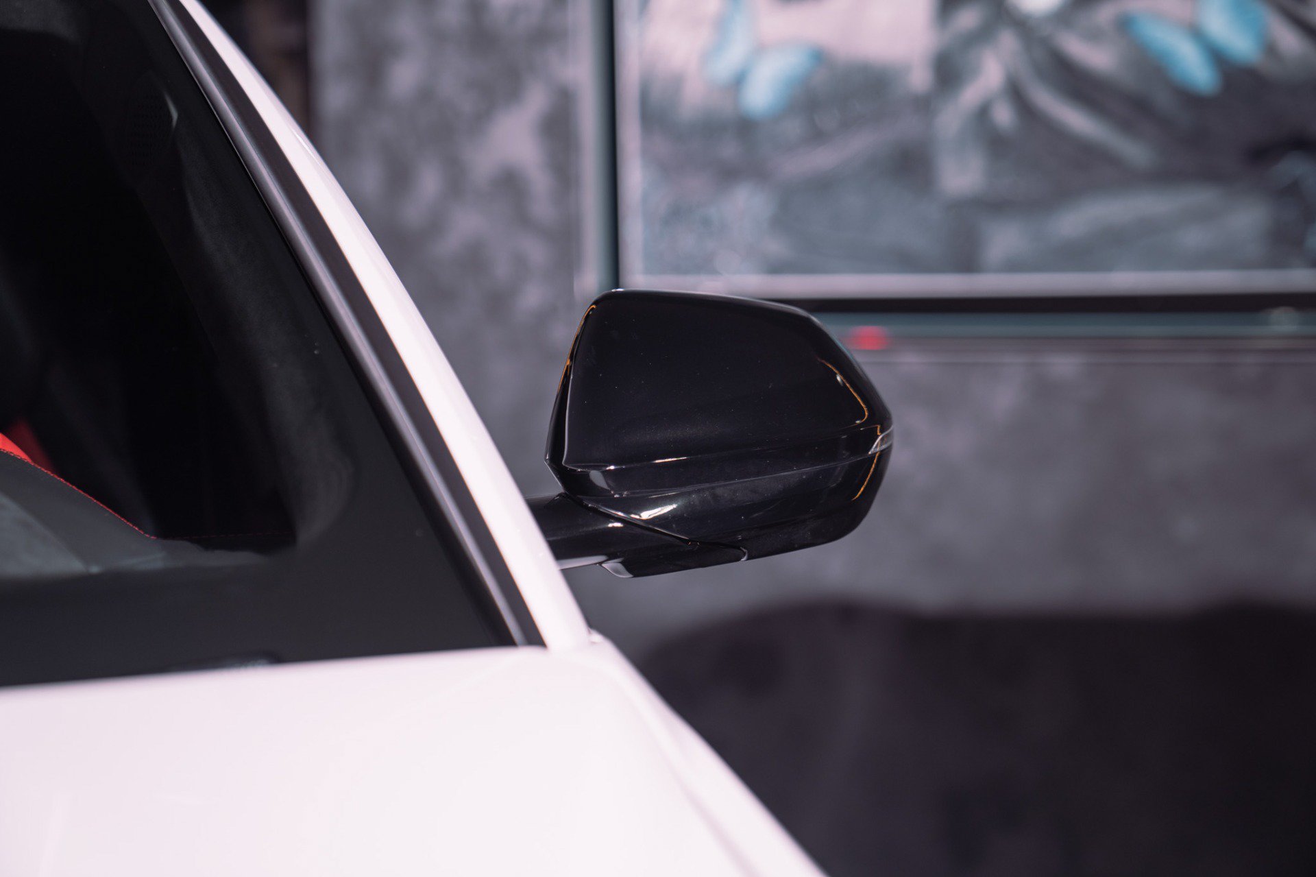 Used 2022 Lamborghini Urus AWD/4WD image 12