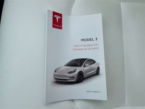 Used 2022 Tesla Model 3 image 58
