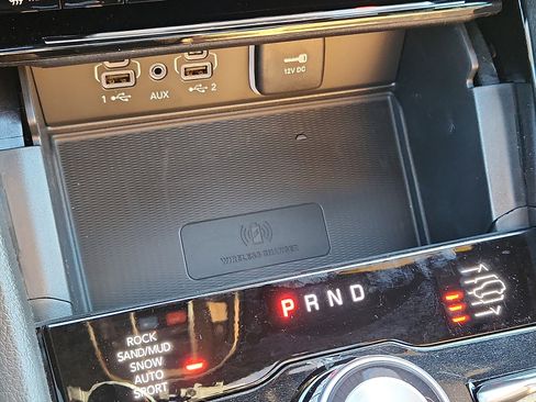 New 2025 Jeep Grand Cherokee Summit w/ Obsidian Package image 14