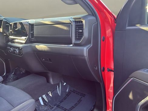 Used 2023 Chevrolet Silverado 1500 RST w/ Z71 Off-Road Package image 10