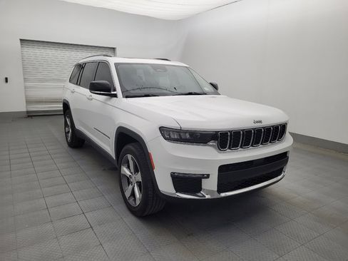 Used 2021 Jeep Grand Cherokee L Limited image 13