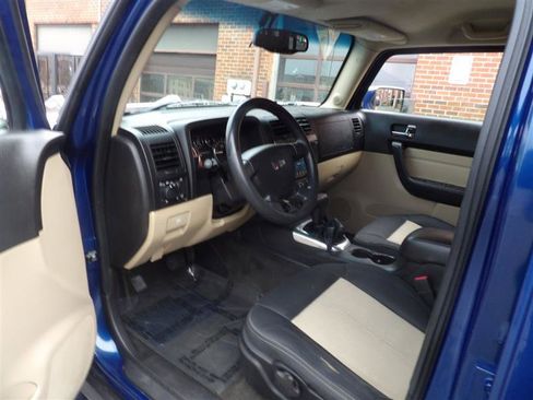 Used 2006 HUMMER H3 w/ Chrome Appearance Package image 22