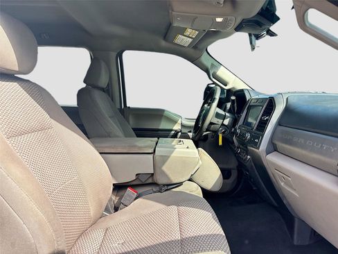 Used 2021 Ford F350 XLT image 30