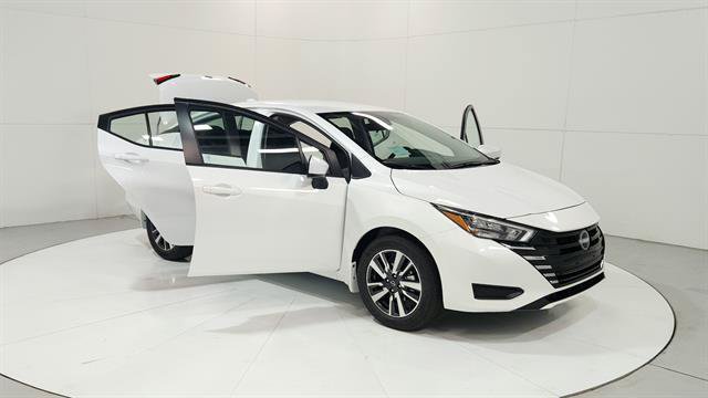 Certified 2025 Nissan Versa SV w/ Trunk Package FWD image 31