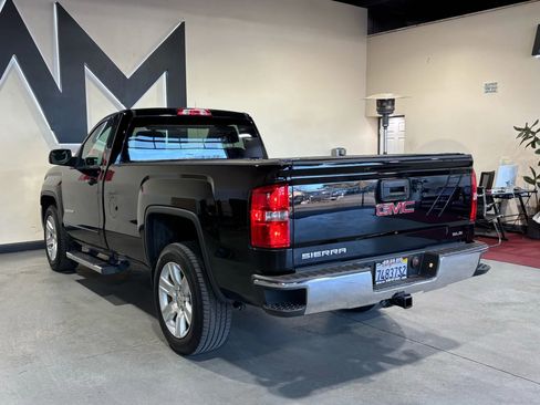 Used 2017 GMC Sierra 1500 SLE image 7