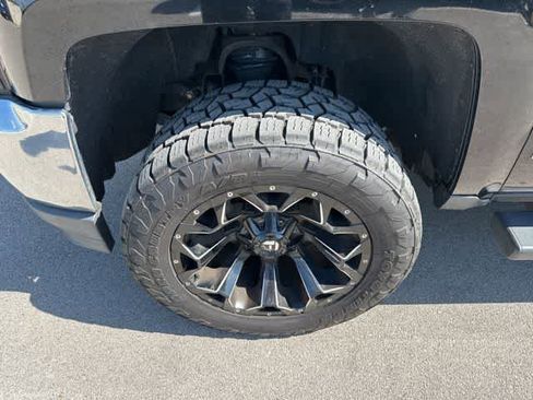 Used 2017 Chevrolet Silverado 1500 LTZ image 3