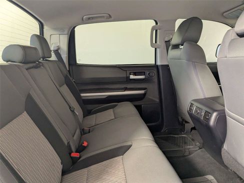 Used 2017 Toyota Tundra SR5 w/ SR5 Upgrade Package AWD/4WD image 26