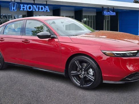 Certified 2025 Honda Accord Sport image 2