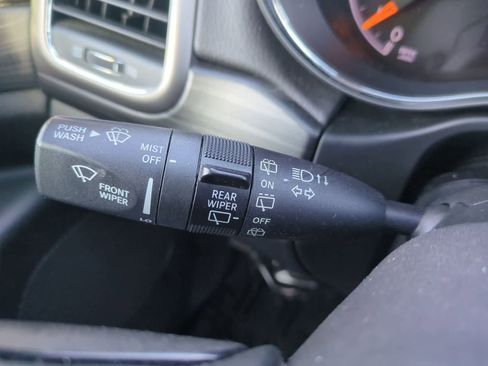 Certified 2021 Jeep Grand Cherokee Laredo w/ Security & Convenience Group image 26